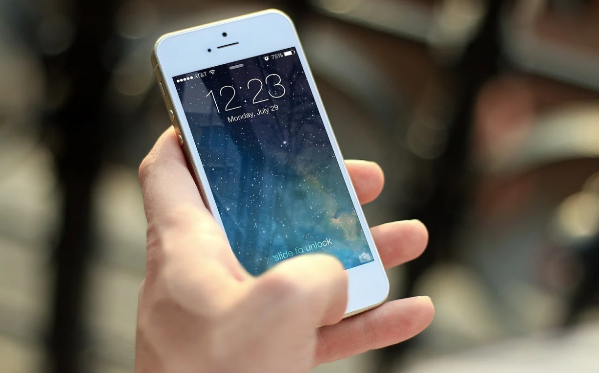 Safe Third-party Apps to Download Unofficial Apps on iPhones