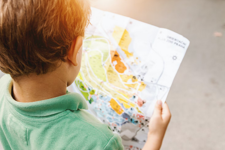 Practical Tips for Dealing With a Lost Child At Amusement Parks and Zoos