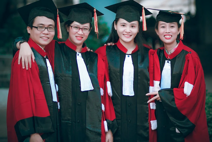 Top Tips When Attending Alumni Events