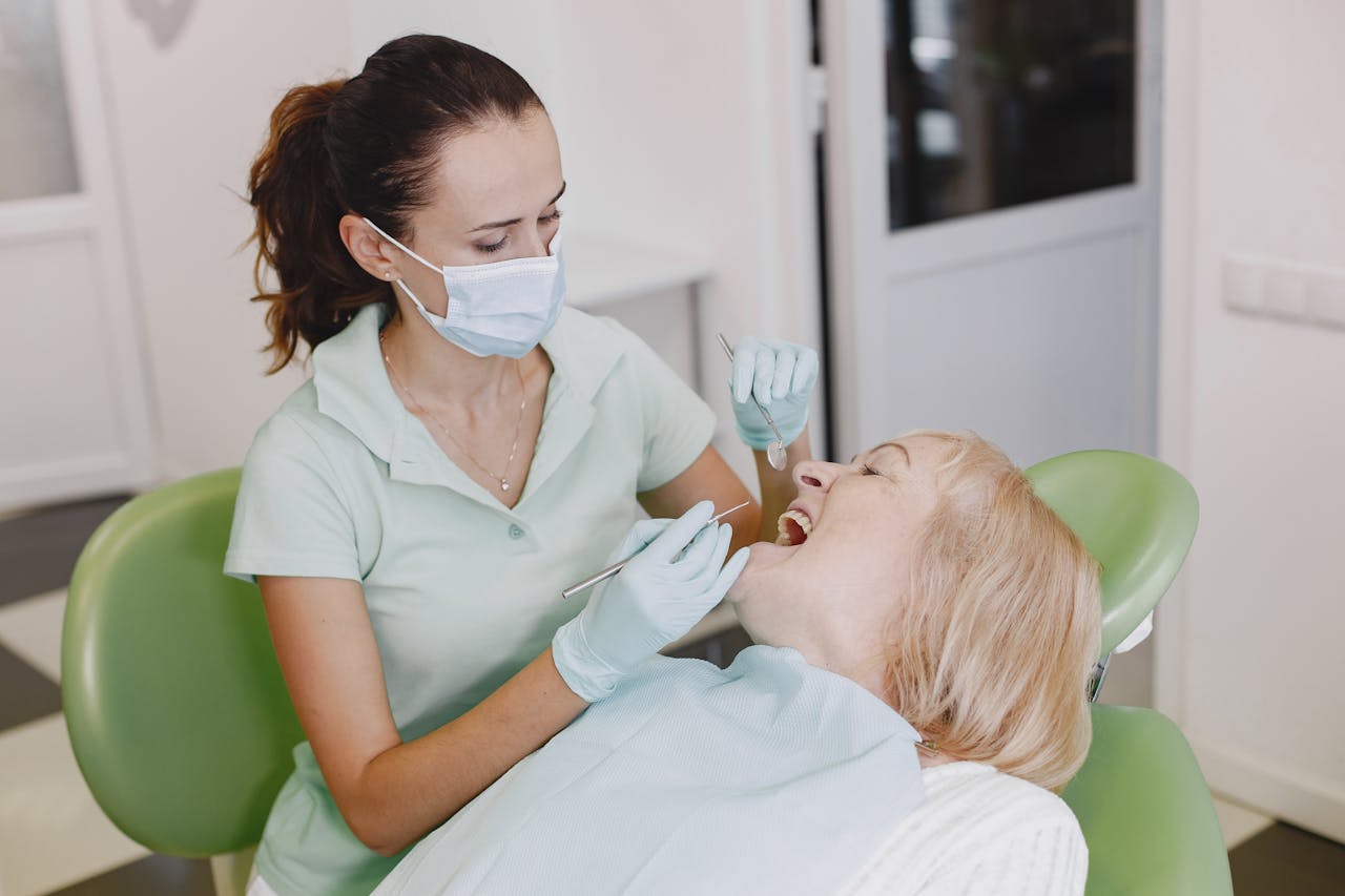 Dental Health for Seniors: What to Expect and How to Care Your Smile as You Age